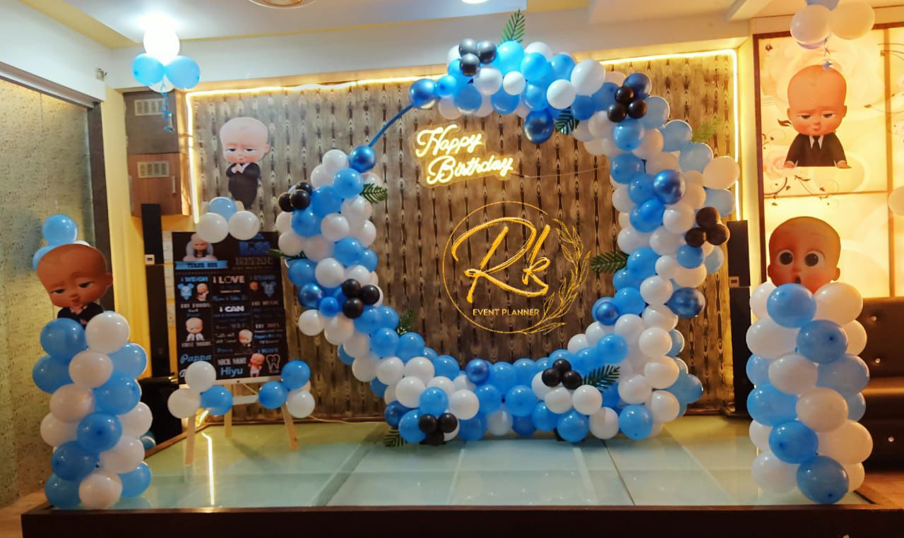 Boss Baby Gold Wall Birthday Ring