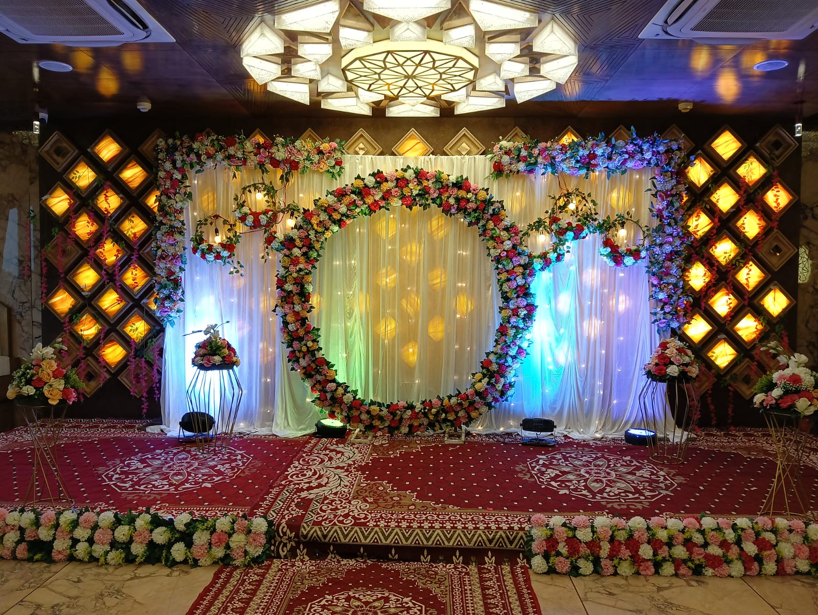 Twin Chair Floral Arch Stage